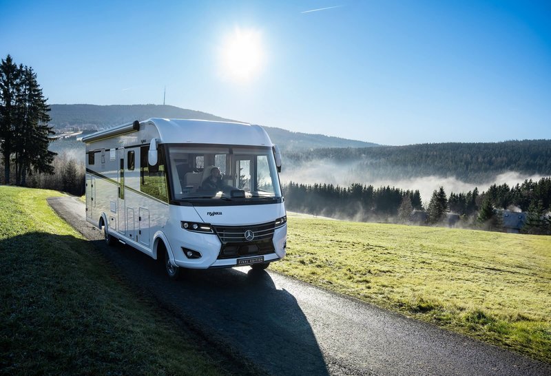 Foto: Frankia - Premium-Hersteller Frankia präsentiert die Final Edition des Integrierten-Flaggschiffs Platin, nahe an der 200.000-Euro-Marke