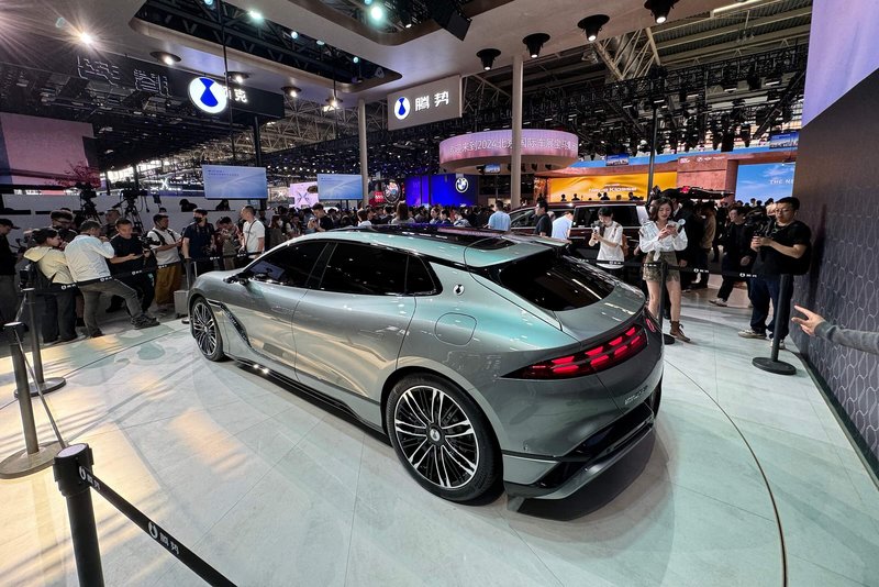 An Denza ist auch Mercedes beteiligt. Foto: SP-X/Benjamin Bessinger An Denza ist auch Mercedes beteiligt. Foto: SP-X/Benjamin Bessinger